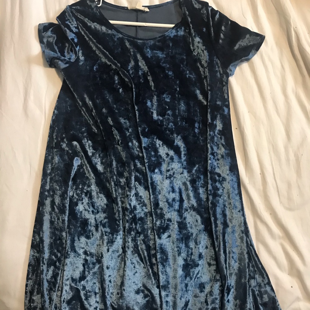 Blue velvet dress
